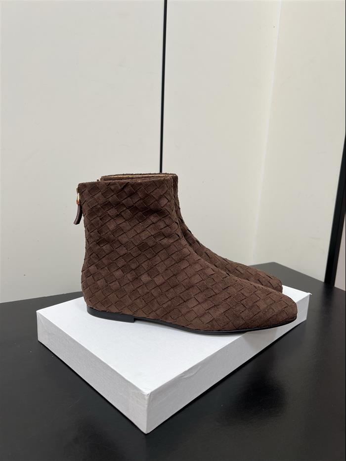 20251128173235199 380